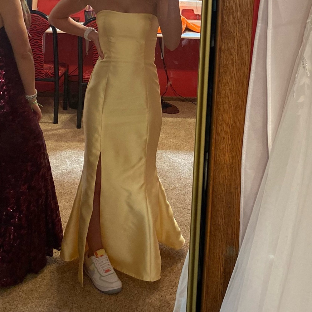 YELLOW satin strapless sherri hill dress